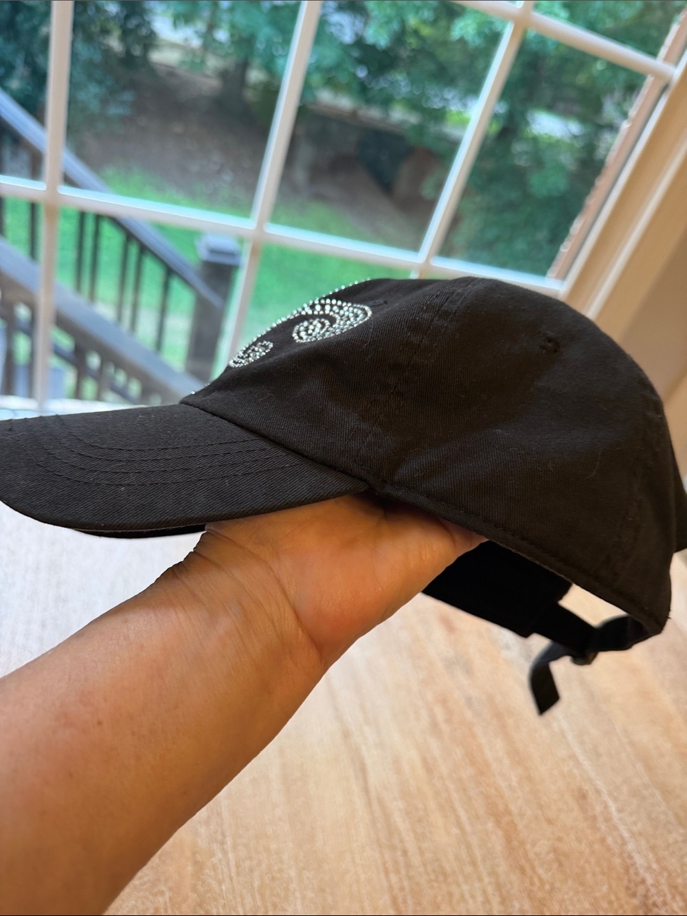 fleur-de-lis black ball cap - Picture 4 of 5